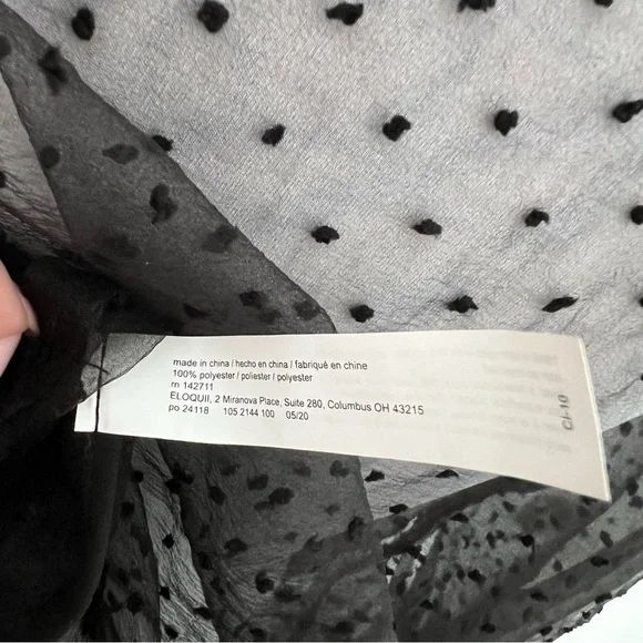 Eloquii Swiss Dot Puff Sleeve Black Button Down Blouse - Size 16 - NWT - Picture 9 of 11